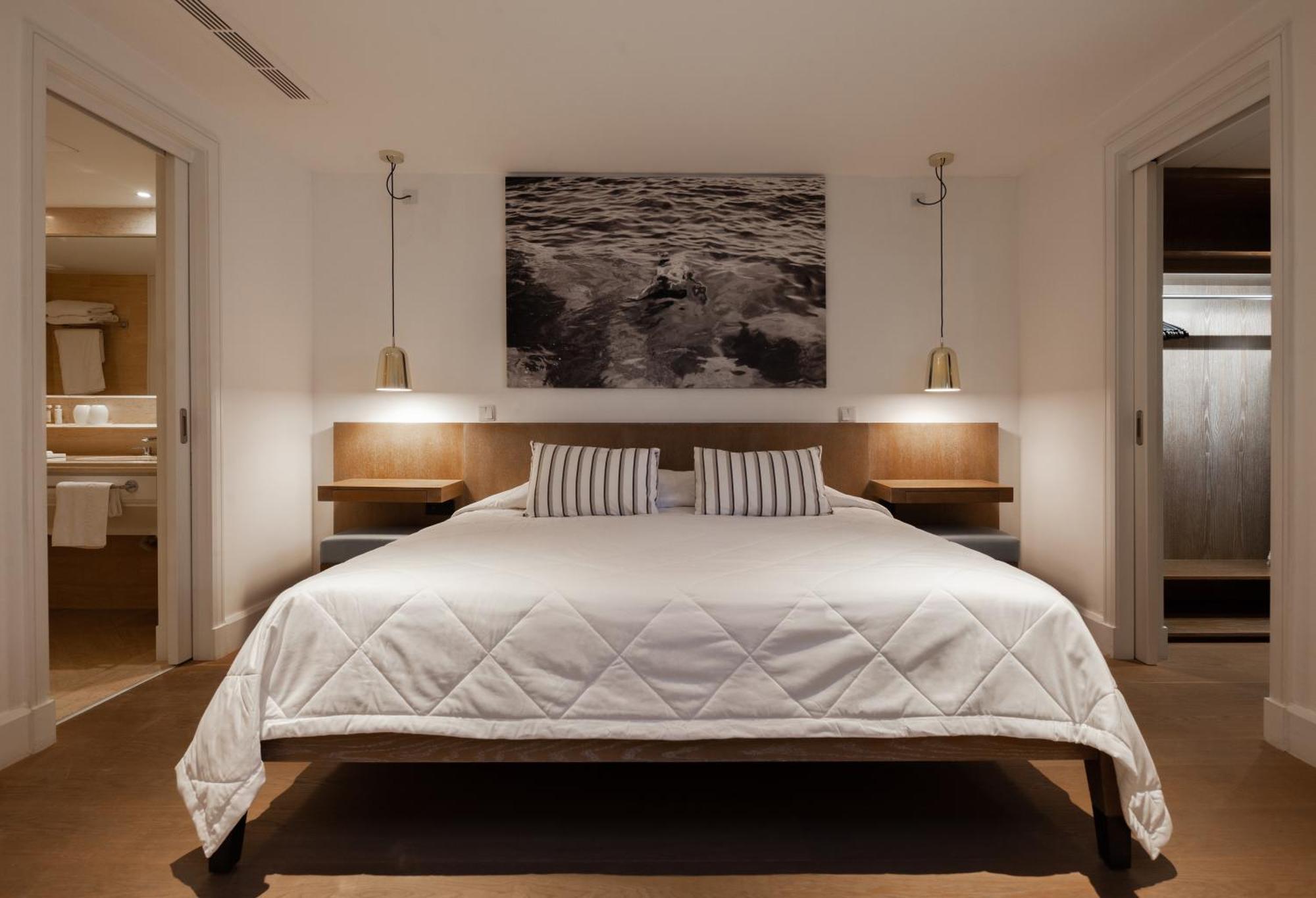 Almyra Hotel Paphos Kültér fotó