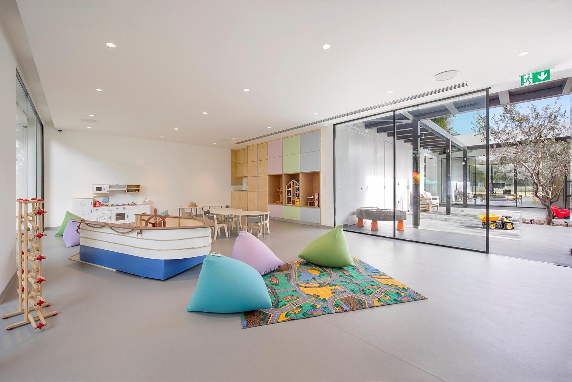 Almyra Hotel Paphos Kültér fotó